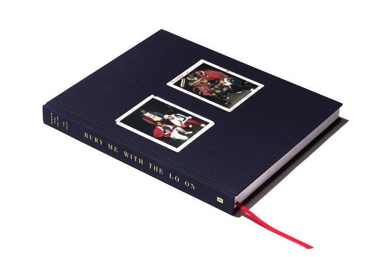 bury-me-with-the-lo-on-1