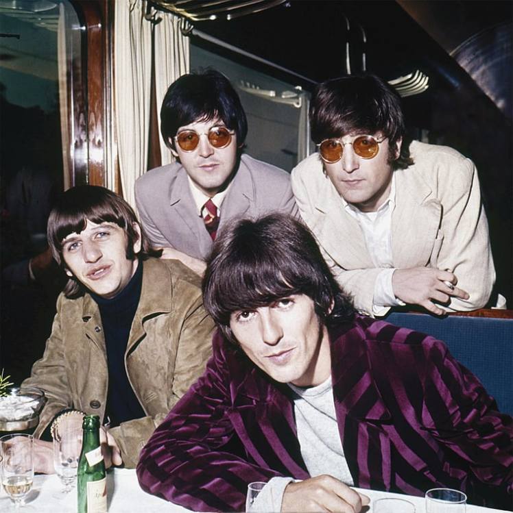rs_beatles01-ba36452a-2bb5-45e5-bb71-0a57a080cc78
