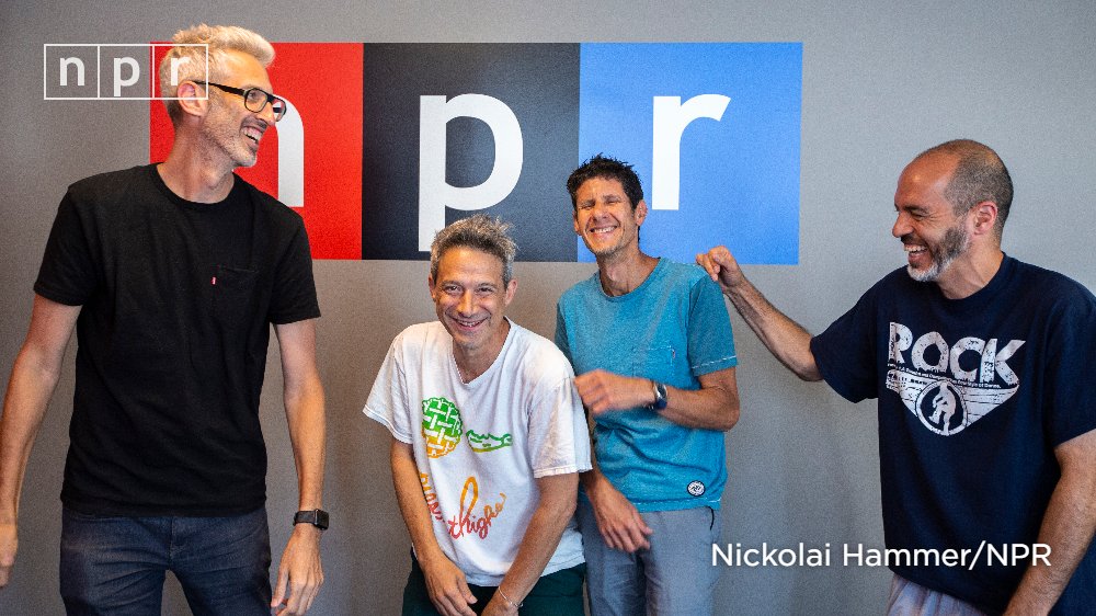 DqRP7bAWkAAqFZ7.jpg-large